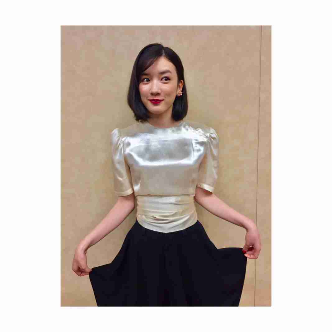 永野芽郁、20代初作品でイメージ覆す“大人メイク”