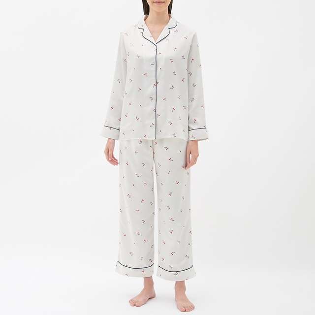 【部屋着】彼の家に初めてのお泊まり【パジャマ】