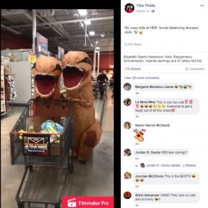 細菌恐怖症の女性がバブルボールでスーパーへ 店員に追い出される(英)