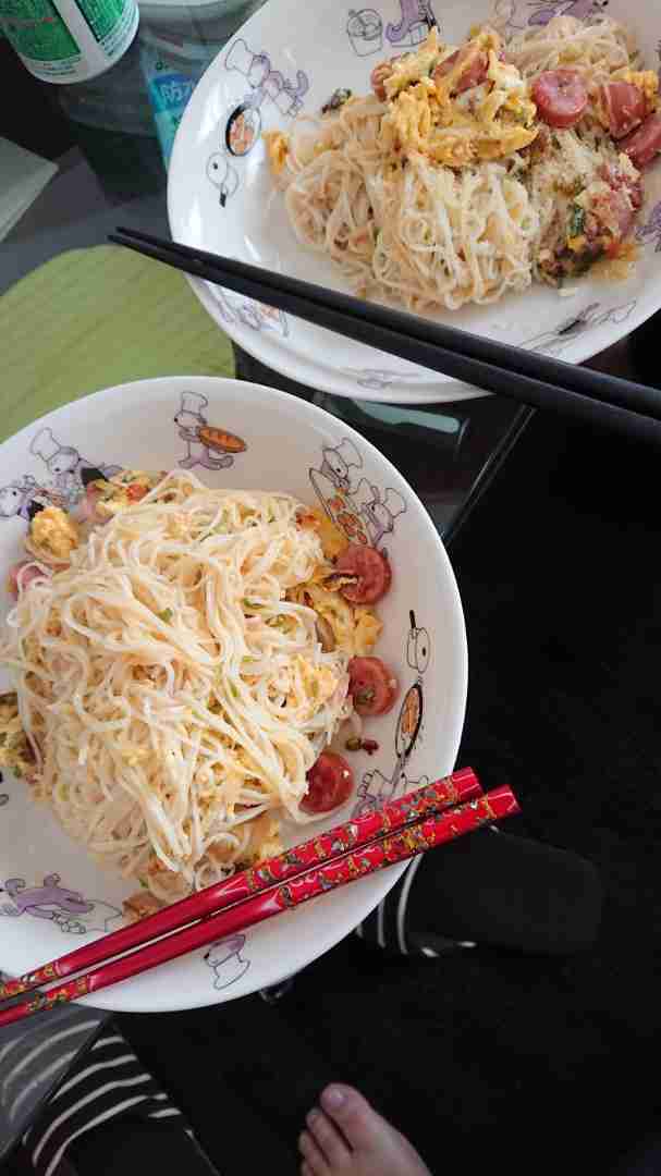 安藤なつ、手料理「茶色い食卓」シリーズが「美味しそう！」と話題