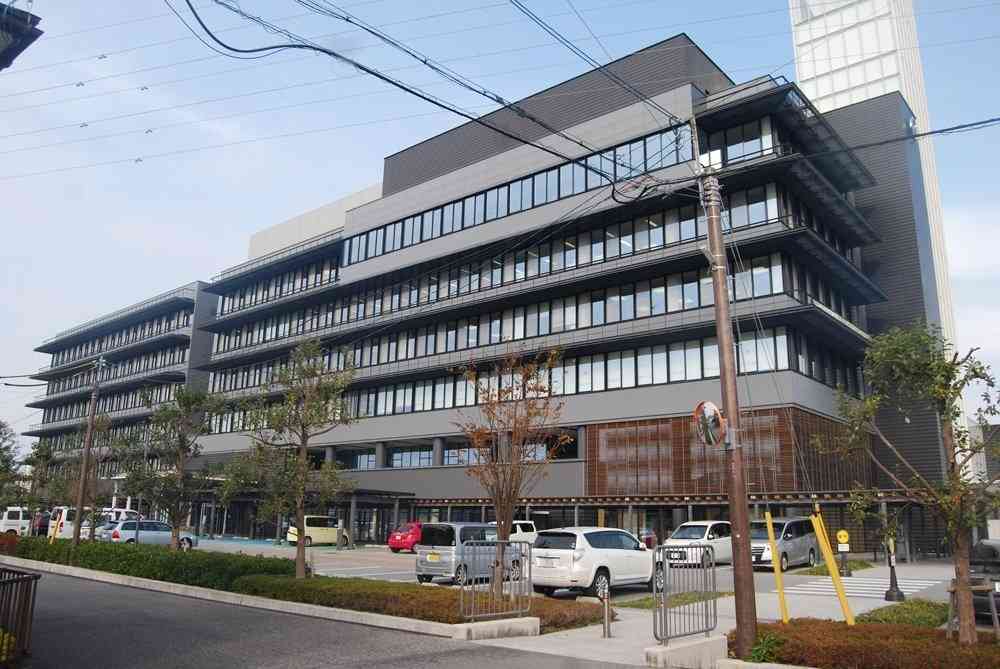 滋賀の男性教諭が新型コロナ感染　勤務予定校は新学期開始を延期（京都新聞） - Yahoo!ニュース