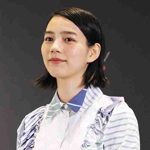 のん“庶民的過ぎる部屋”公開で驚きの声「田舎の短大生みたい」 - まいじつ