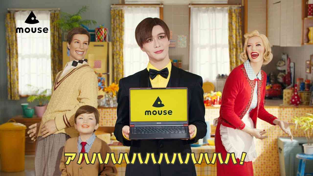 Matt、自宅で見せた美脚に大絶賛の声　「めっちゃ女子！」
