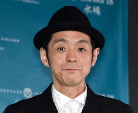 宮藤官九郎、レギュラーラジオで退院を報告　現在は自宅療養中「いたって元気です」【コメント全文掲載】 | ORICON NEWS