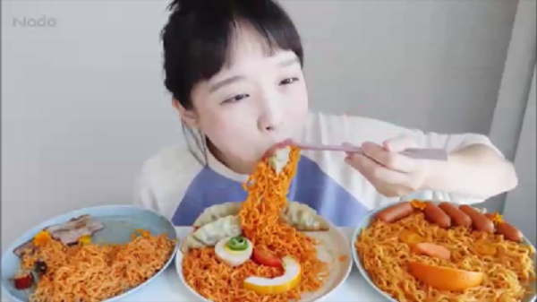 今までのYouTubeの動画で1番衝撃受けたのは?
