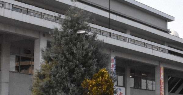 市役所で「コロナばらまきに来た」　威力業務妨害容疑で66歳女逮捕　松江 - 毎日新聞