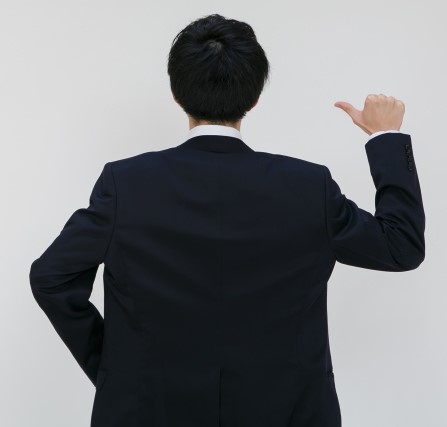 職場で頼りになりそうなアニメキャラ2位「ルフィ」――「シャア・アズナブル」もTOP10にランクイン | キャリコネニュース