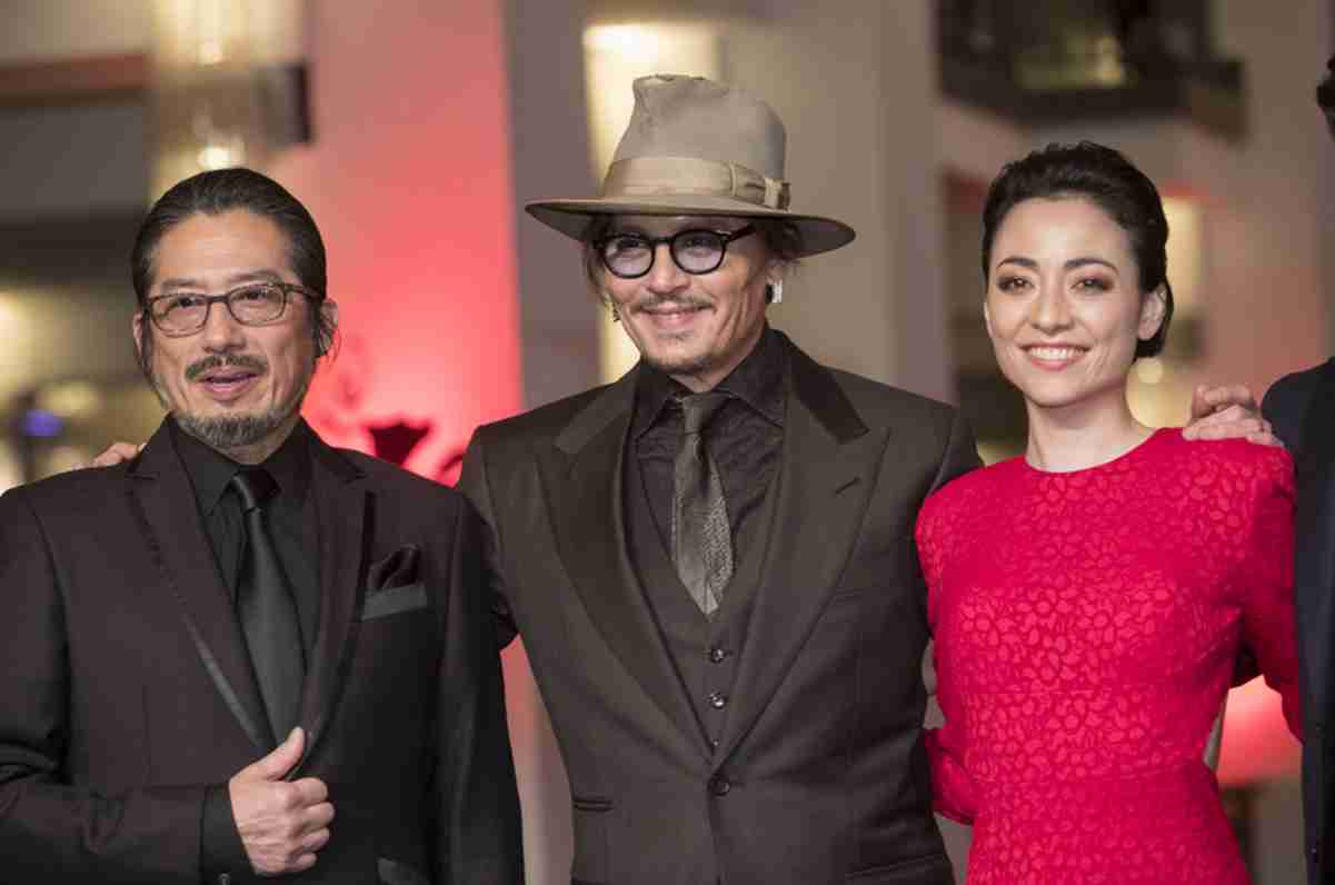 ジョニー・デップがインスタ開始　日本人モデルの美波をフォロー