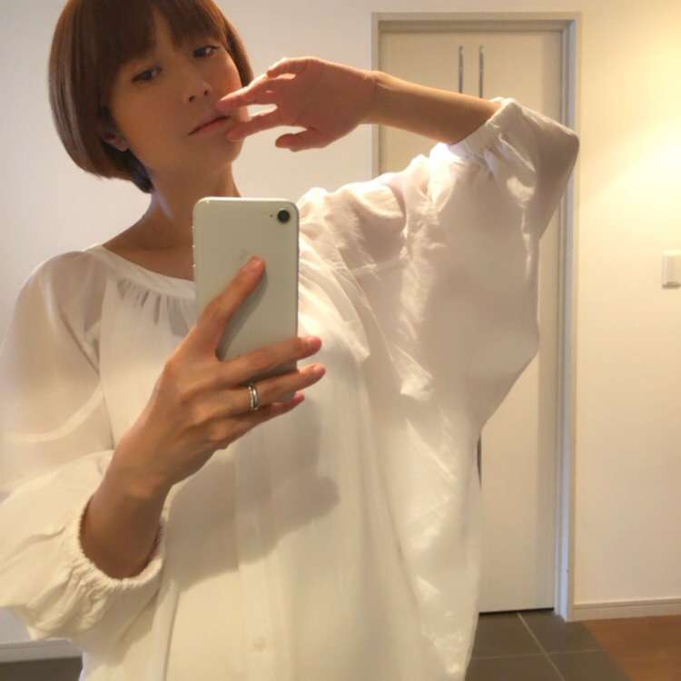 「かなり増えて…」hitomi、体重と妊娠7か月後半の“ふっくらお腹”公開「妊娠7カ月おうちファッション」