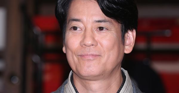 唐沢寿明 実家売却していた…山口智子と始めた25年目の終活 | 女性自身