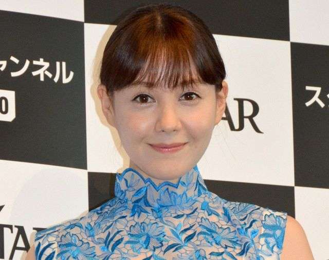 トリンドル玲奈、ツインテール×美脚全開ショット「イメージと違う」「こんなトリちゃん見られるとは…」 