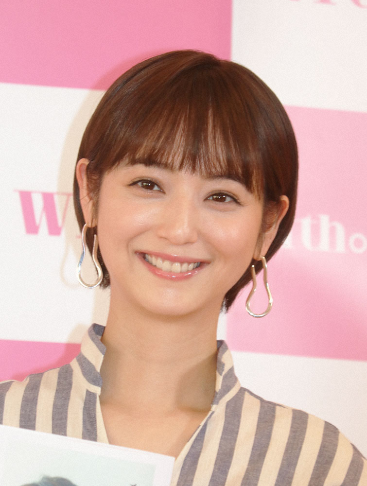佐々木希「前回よりはマシに…」2度目の手作りマスク公開　フォロワー「売ってください」「尊敬します」― スポニチ Sponichi Annex 芸能