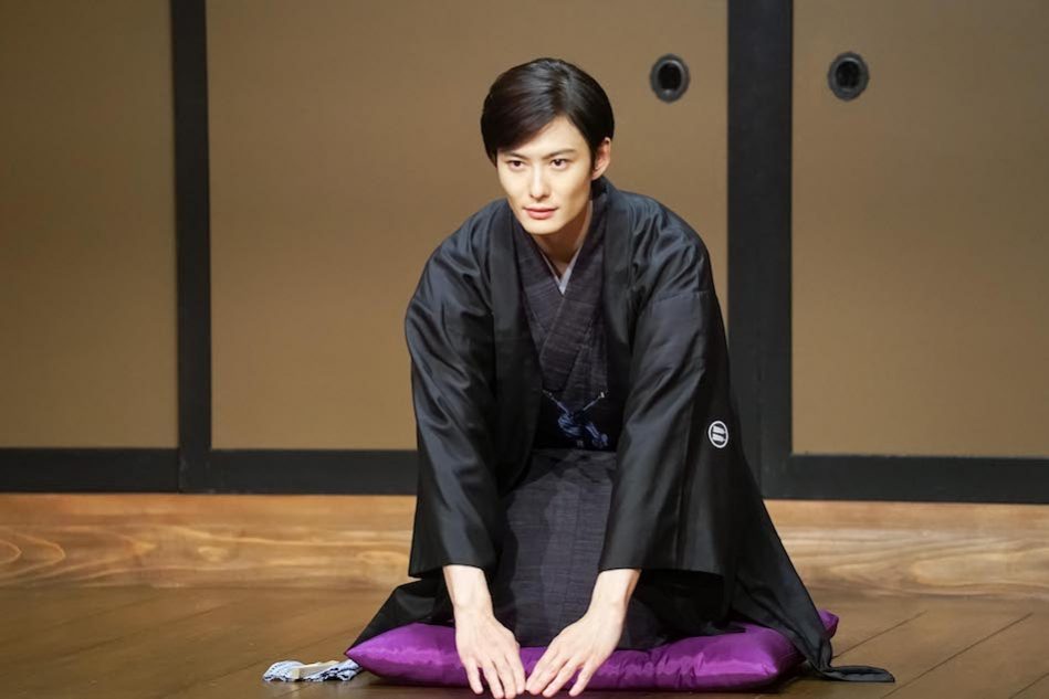 若手イケメン俳優にハマってしまったおばさん集合!