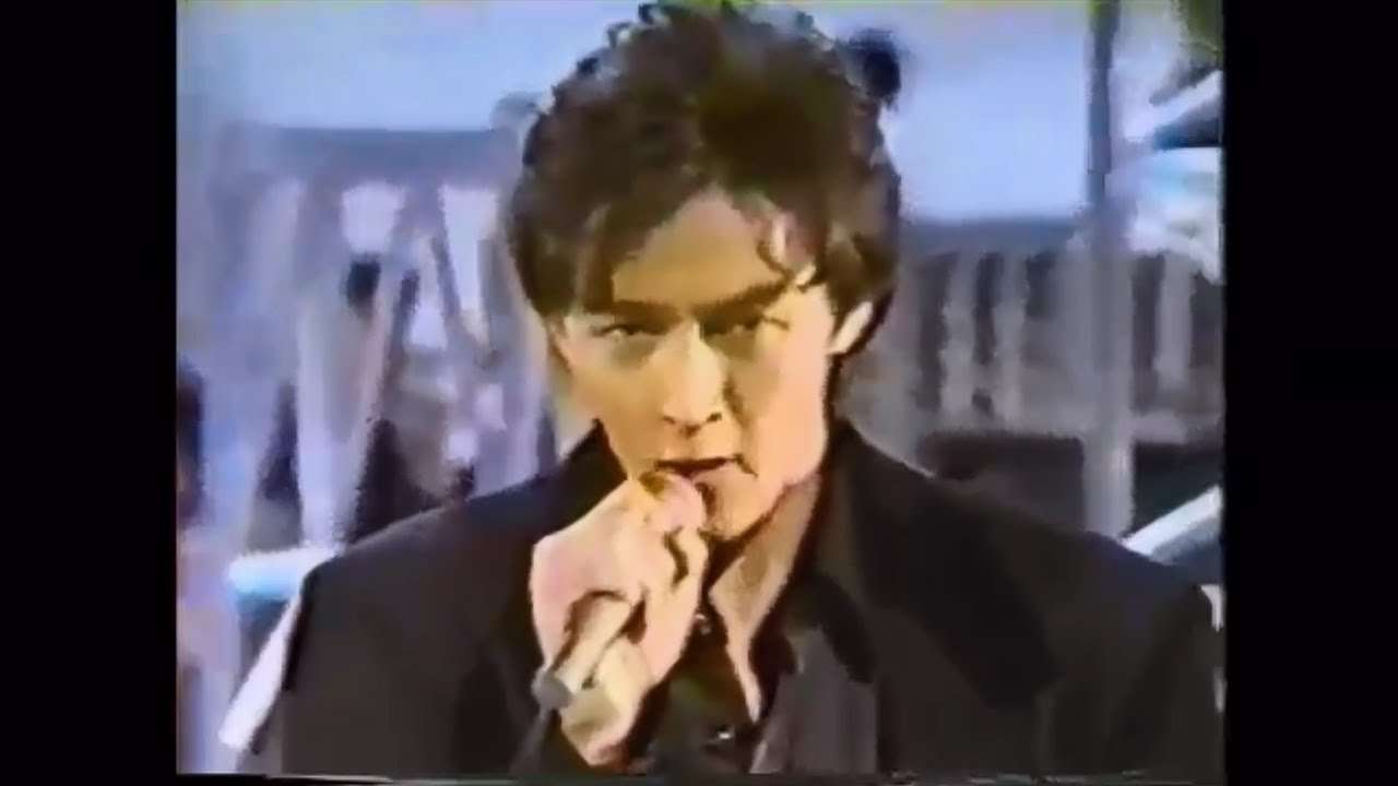 B'z(1990)(夜のヒットスタジオ) - YouTube