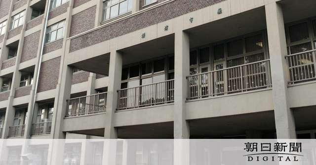 保育士感染後も開園指示、横浜市「判断間違っていない」 [新型コロナウイルス]：朝日新聞デジタル