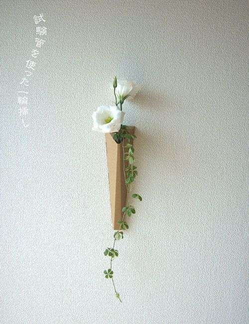 【画像】花と花瓶