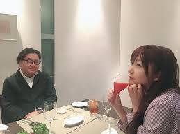 指原莉乃、“セルフカラー”でダークネイビーヘアにイメチェン「真似したい」と反響