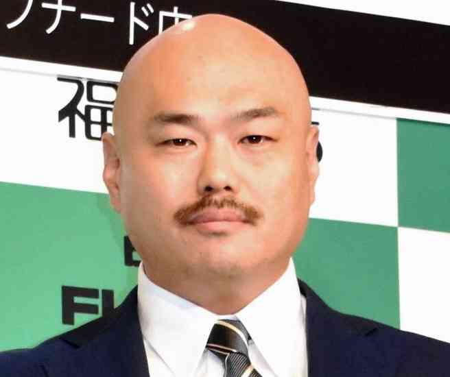 クロちゃん、結婚条件は「20歳から24歳」「年収600万」でスタジオシーン