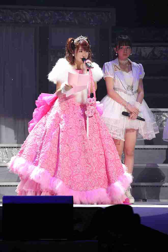 女性アイドルの衣装を語ろう❗