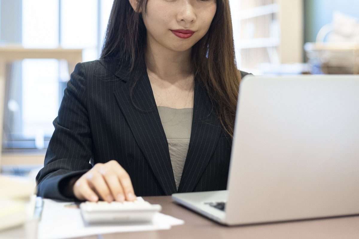 もし、手を洗わずに仕事をしたら…　自衛隊の検証動画にゾッとする – ニュースサイトしらべぇ