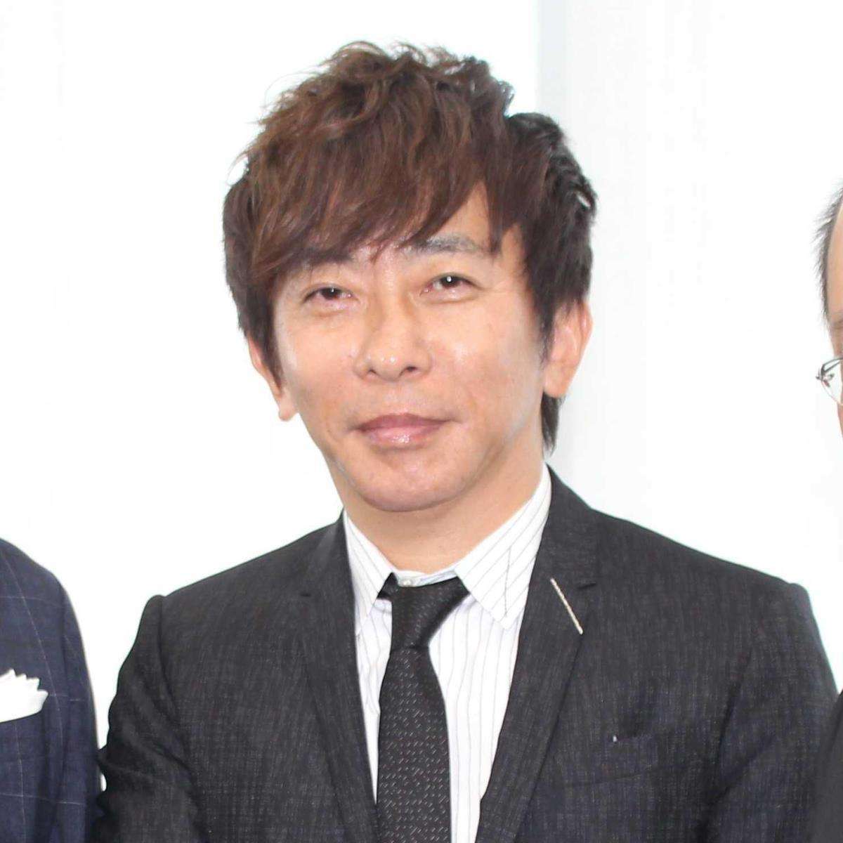 松浦勝人会長、「AAA」西島隆弘と2ショット公開「似てますね顔」「親子みたい」など反響