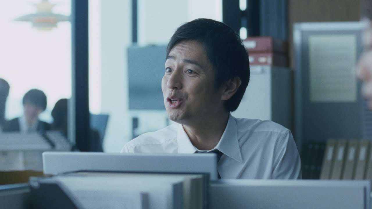 チベットスナギツネとチュート徳井がCMで共演!?　「カルピスオアシス」CM『渇いた会社生活』編 - YouTube