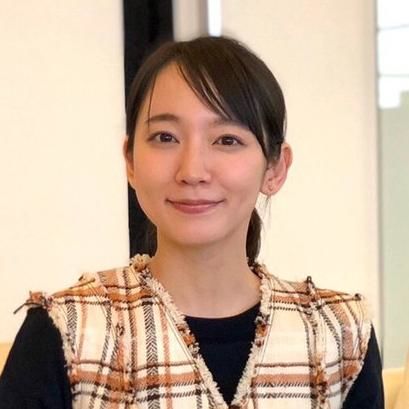 吉岡里帆さん、ガッツポーズですら胸を揺らすえちえち女だった - NAVER まとめ