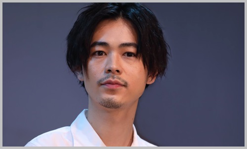 千葉雄大、ワイルドな髭姿に反響続々「色気ムンムン」「衝撃的なかっこよさ」
