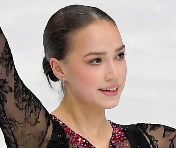 ザギトワが来季競技復帰か ロシア連盟の強化選手入り 昨年末に活動停止発表