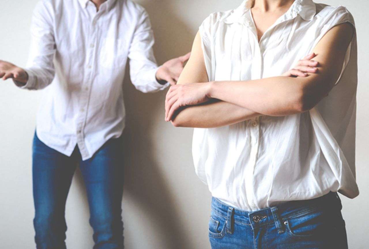 新型コロナで結婚相談増の一方、離婚危機も急増！“オンラインキャバ”が引き金も | 週刊女性PRIME