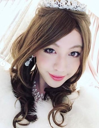 りゅうちぇるの売れっ子キャバ嬢に大変身に「かわいさの極みっ」「かわいい~貢ぎたい」と絶賛の声