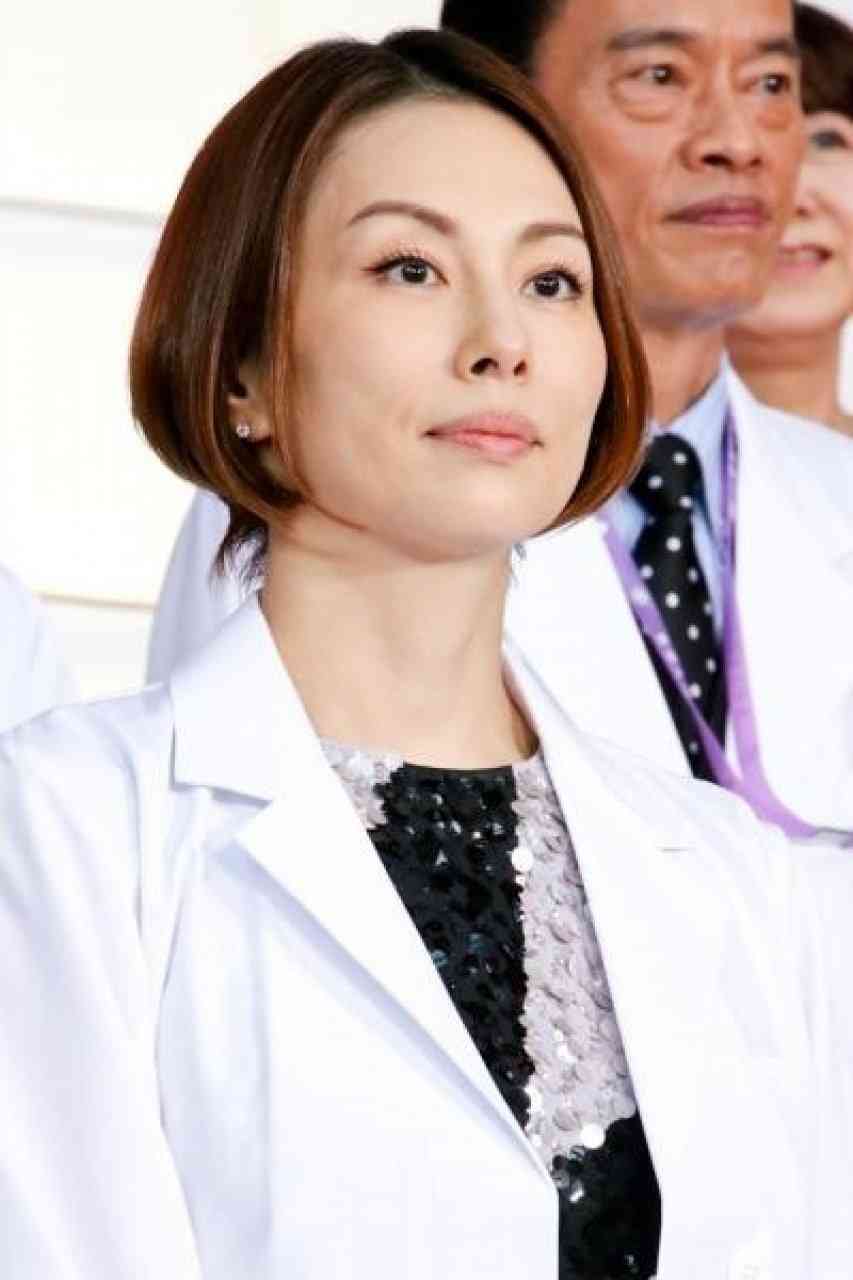 米倉涼子、復帰作は人気ドラマの続編？ メディアへの対応が変わったのは恋人のおかげか | リアルライブ