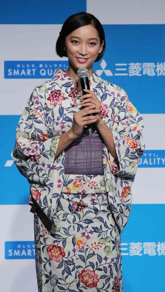 杏、騒動後の復帰作はあの人気ドラマ？　「第二の父親」は誰に (1/2) 〈dot.〉｜AERA dot. (アエラドット) 