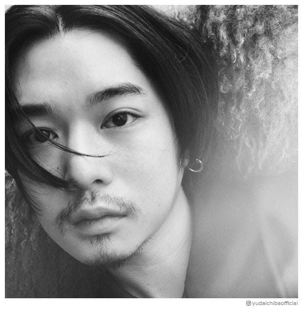 千葉雄大、ワイルドな髭姿に反響続々「色気ムンムン」「衝撃的なかっこよさ」 - モデルプレス