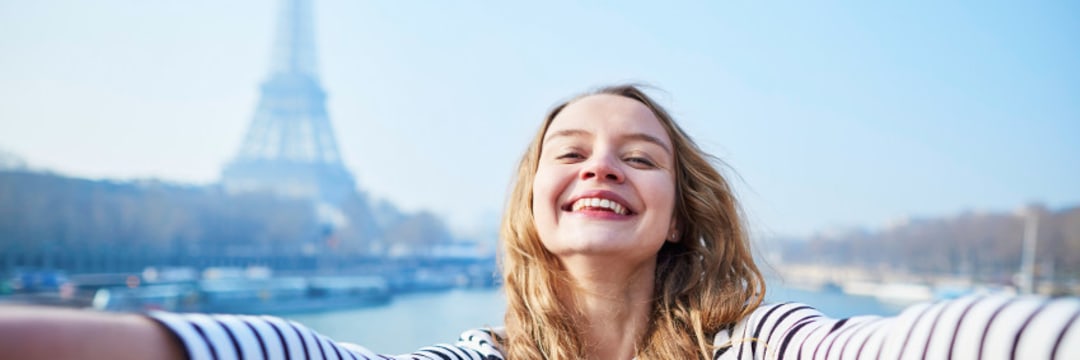 フランス人が「お金がなくても平気」でいる理由（吉村 葉子） | FRaU