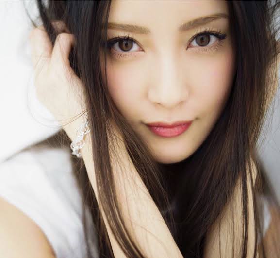 アイドル顔・女優顔・モデル顔の違い