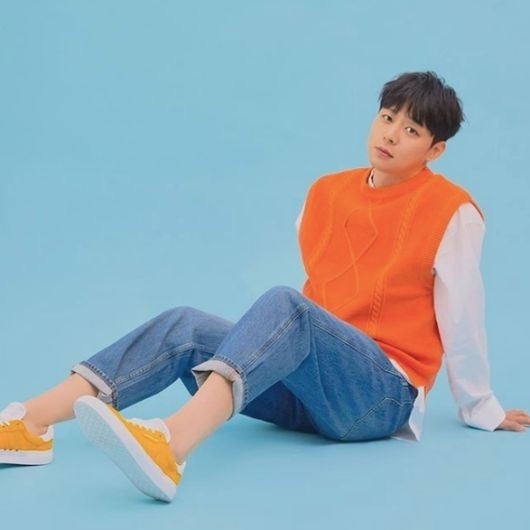 ユチョン、公式ファンサイトがオープン…映像でファンに挨拶「多くの愛と関心をお願いしたい」（動画あり） - Kstyle