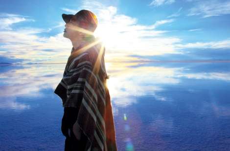 佐藤健「写真集」6位キープで3週連続TOP10 4年前の作品も『恋つづ』効果つづく