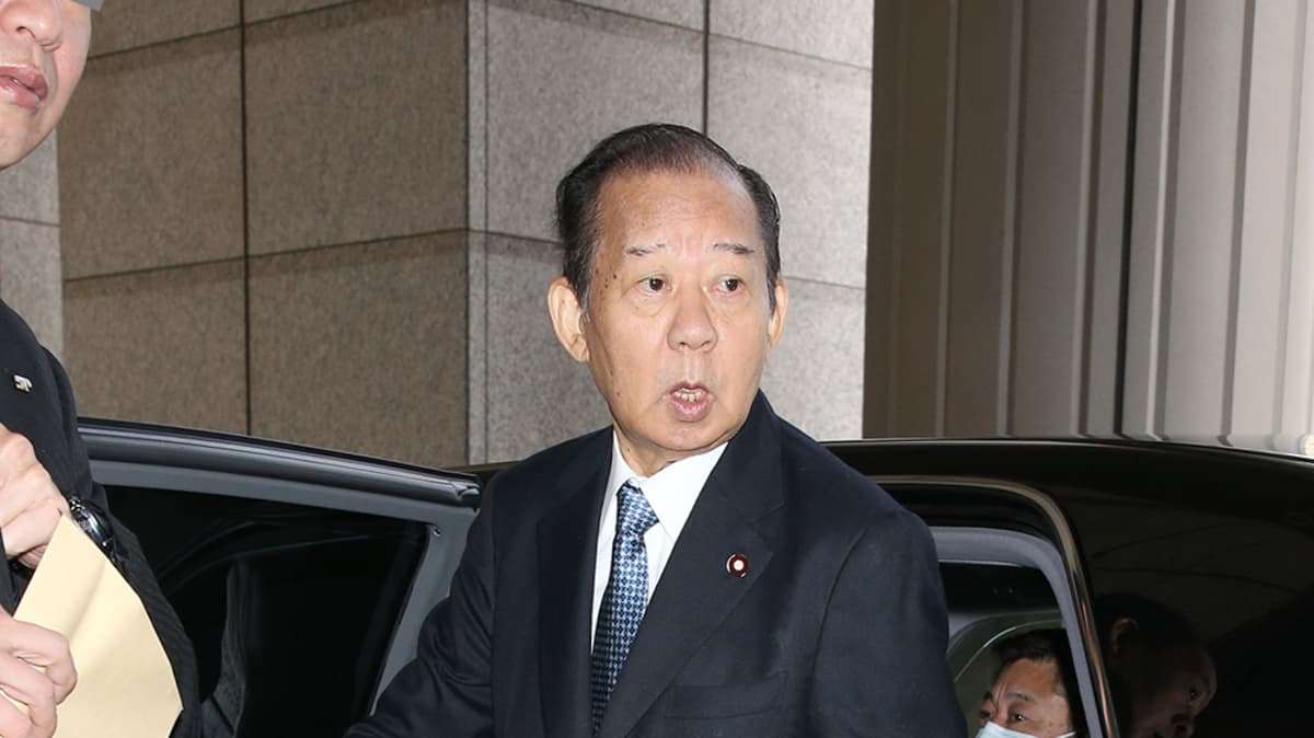 二階幹事長が80人の満員集会で「コロナ傲慢・仰天発言」連発！ | FRIDAYデジタル
