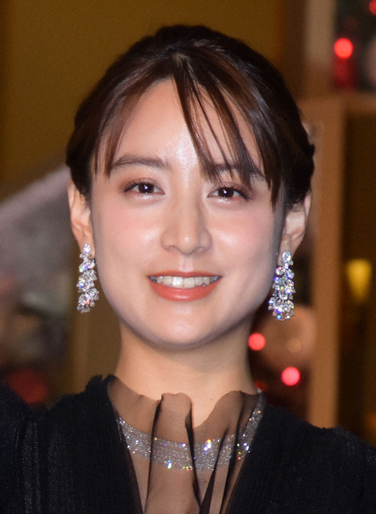 山本美月、おしゃれフェイスシールド公開　ファン感嘆「こんな素敵なの見たことない」― スポニチ Sponichi Annex 芸能