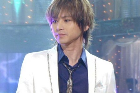 堂本光一の声が聞こえない　ミュージカル俳優の井上芳雄の声量とバックコーラスに消され、公開処刑の声も | Johnny’s Jocee