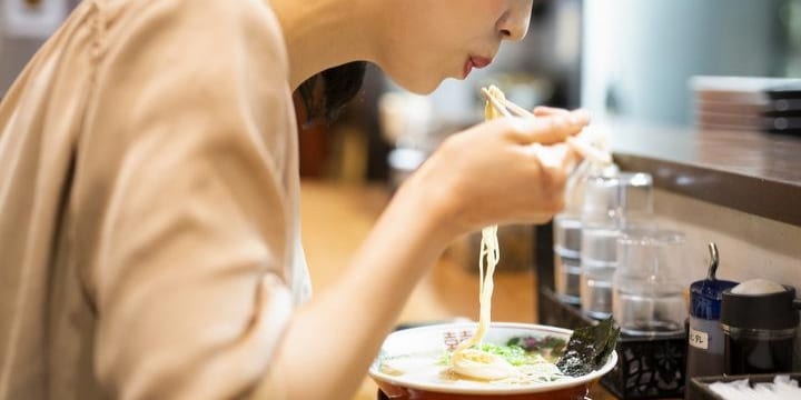 ラーメン屋に「不味い」と伝えたい客、「犯罪なのか」と心配する…弁護士の見解は？ - 弁護士ドットコム