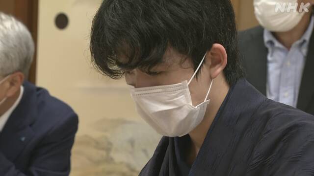 将棋の藤井聡太七段 「棋聖戦」連勝で最年少タイトルに王手
