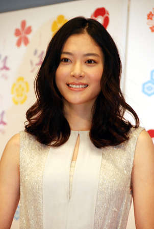 小芝風花が民放連ドラ初主演 妖怪とルームシェア