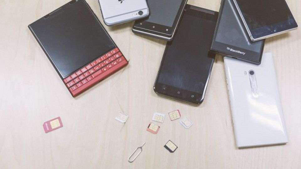 ガラホ＆スマホの2台持ちで維持費を安くする方法  |  NOV-LOG.
