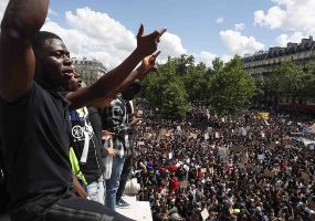 【フランスパリ】反差別主義デモ隊が「汚いユダヤ人め！」と差別発言！　警察が「反ユダヤ主義」として取り締まりへ ｜ 保守速報
