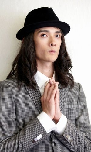 『恋つづ』ブレイク俳優・渡邊圭祐、大人の色気と意外な一面を披露