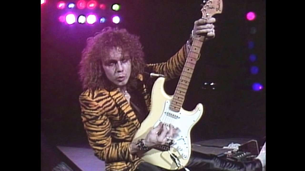 Alcatrazz - Lost In Hollywood