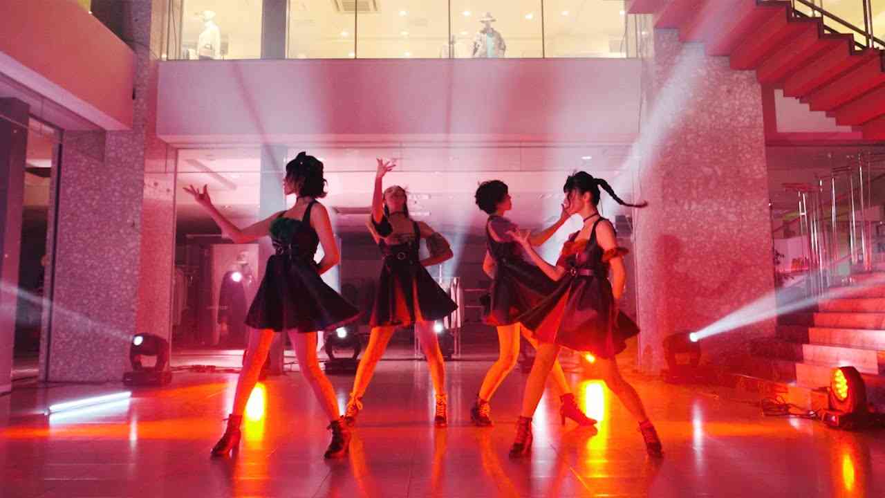 【Dance Shot Ver.】「Ringo disco」／RINGOMUSUME（りんご娘） - YouTube