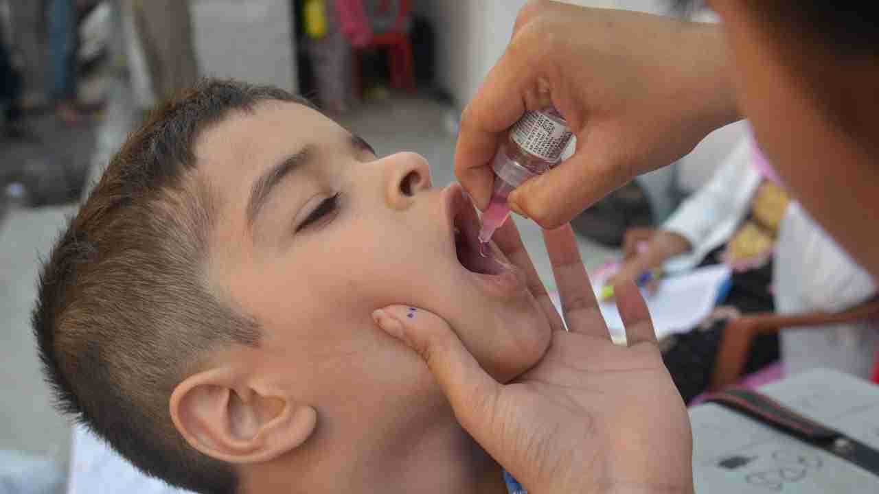 Gates Foundation targeted with misleading claims about India polio vaccine campaign | AFP Fact Check